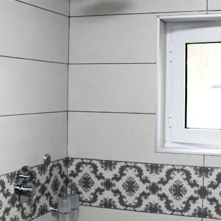 2v1 - Blloku Bkt Tirana