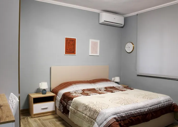 Appartement 2v1 - Blloku Bkt